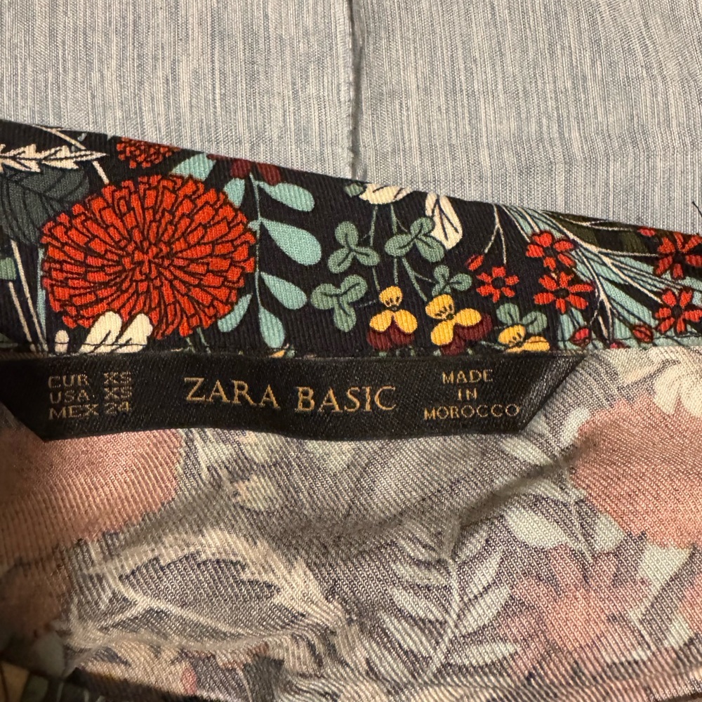 Zara Basic Floral Skirt